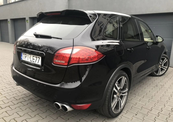 Porsche Cayenne cena 111111 przebieg: 152000, rok produkcji 2011 z Katowice małe 742